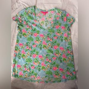 Lilly Pulitzer x Disney  Etta Vneck Size L